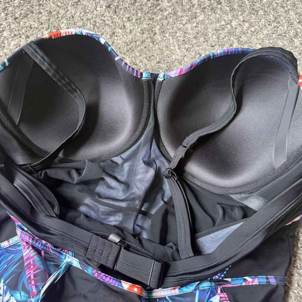 Torrid Slim Fix Underwire Piping One Piece Floral Swimsuit Black 3 DD/F NEW READ - Picture 5 of 6